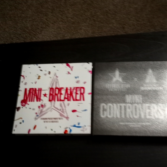 Jeffree Star mini eyeshadows - Picture 1 of 1